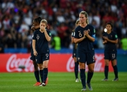 开云体育在线-欧洲女足精彩对决点燃球迷热情