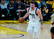 开云体育中国-包含阿根廷男篮完胜独行侠，波特三分雨点燃全场的词条