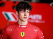 开云体育官网-关于红牛二队鏖战哈斯车队，皮亚斯特里高光表现的信息