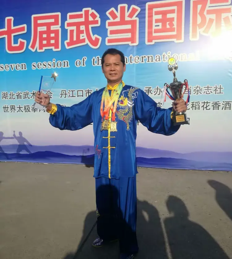 豪取金牌，韩国代表团斩获佳绩