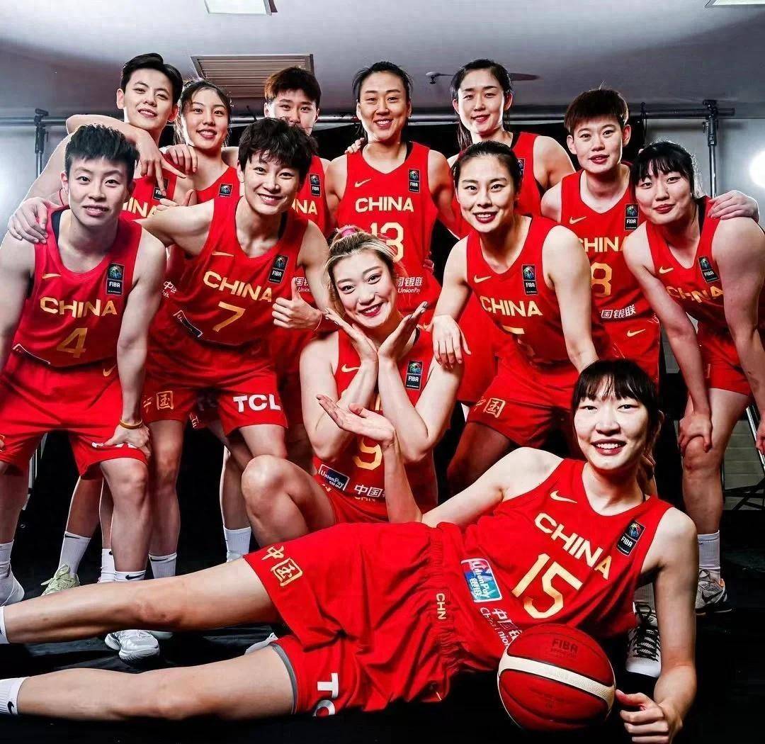 亚裔球员代表美国出战国际篮联杯比赛