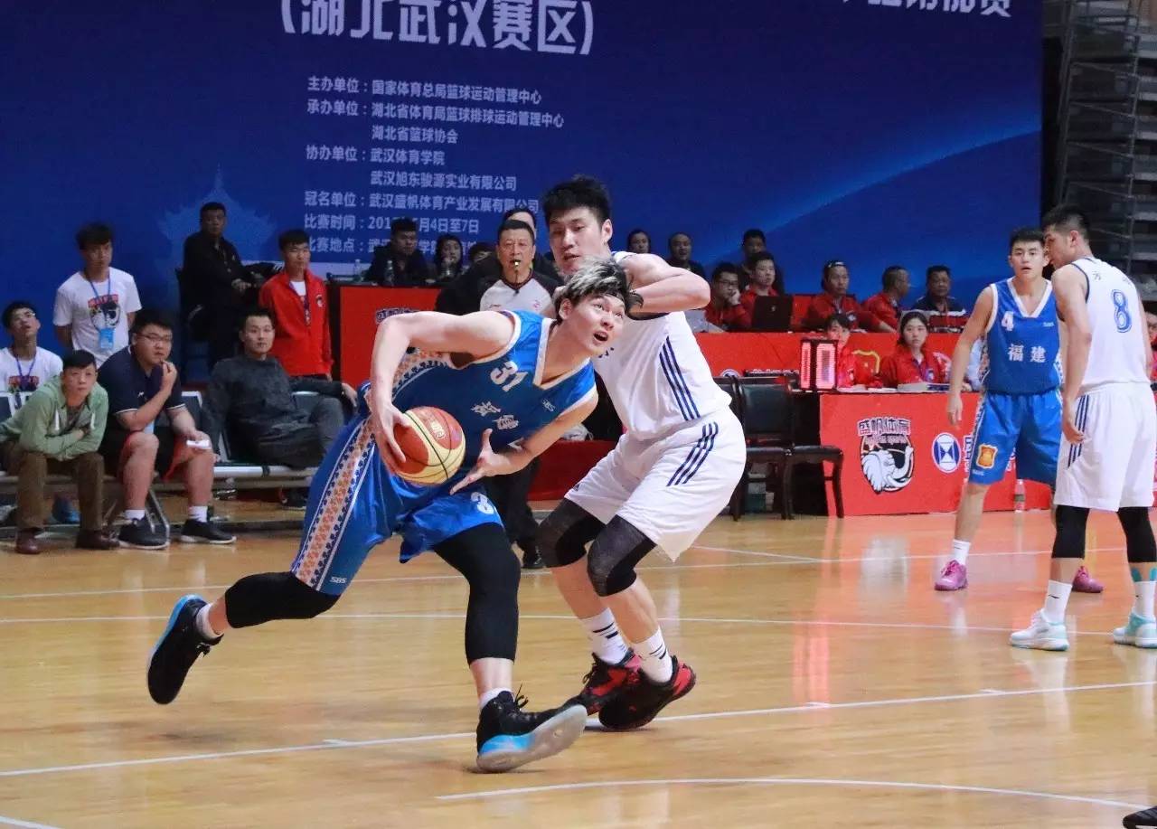 湖北男篮主场告捷，取得季后赛入场券