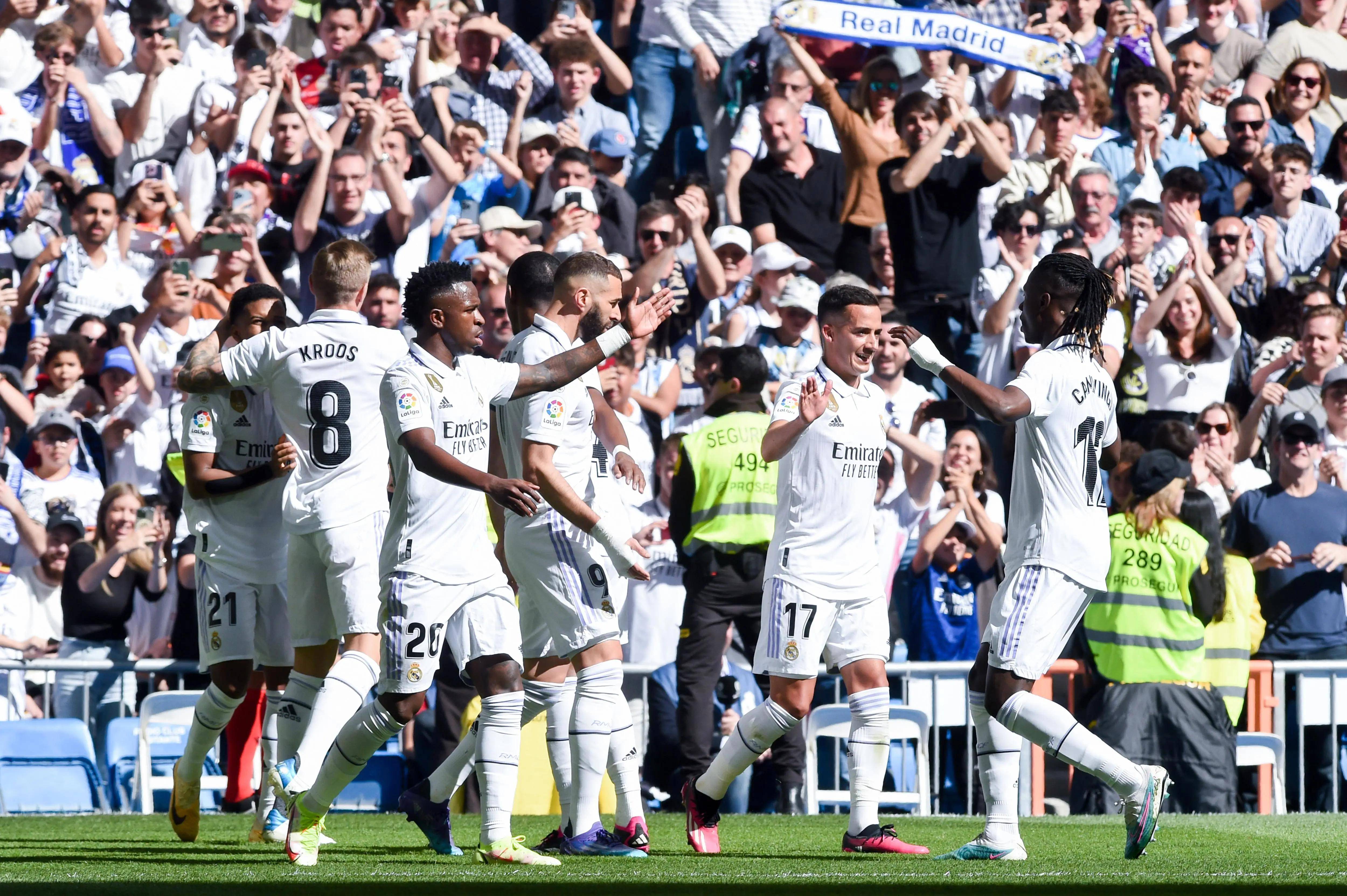 包含热那亚遭遇惨败，球员状态堪忧的词条