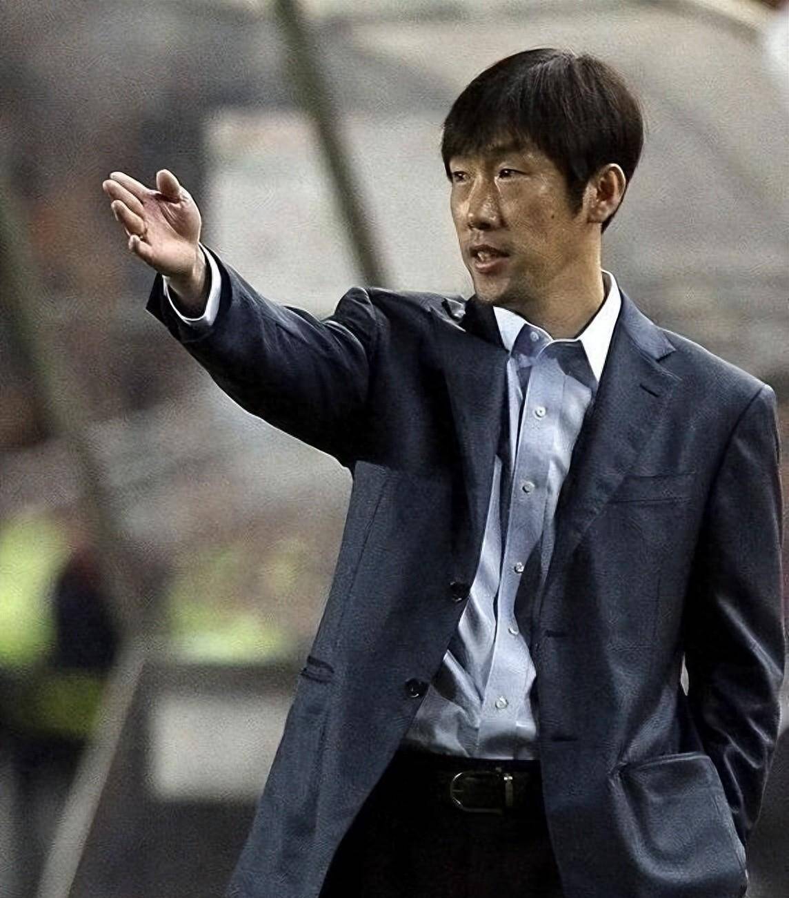 高洪波出任河北华夏幸福主帅，球迷期待新气象的简单介绍