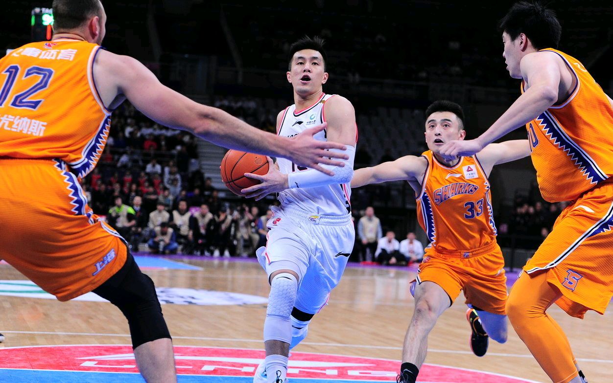 西藏男篮奋力拼搏，全力以赴冲刺胜利的简单介绍