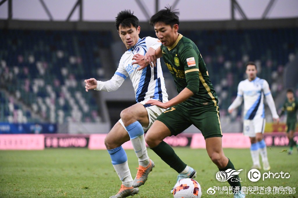 青岛中能主场不敌,遭遇两连败之痛 青岛中能主场不敌,遭遇两连败之痛