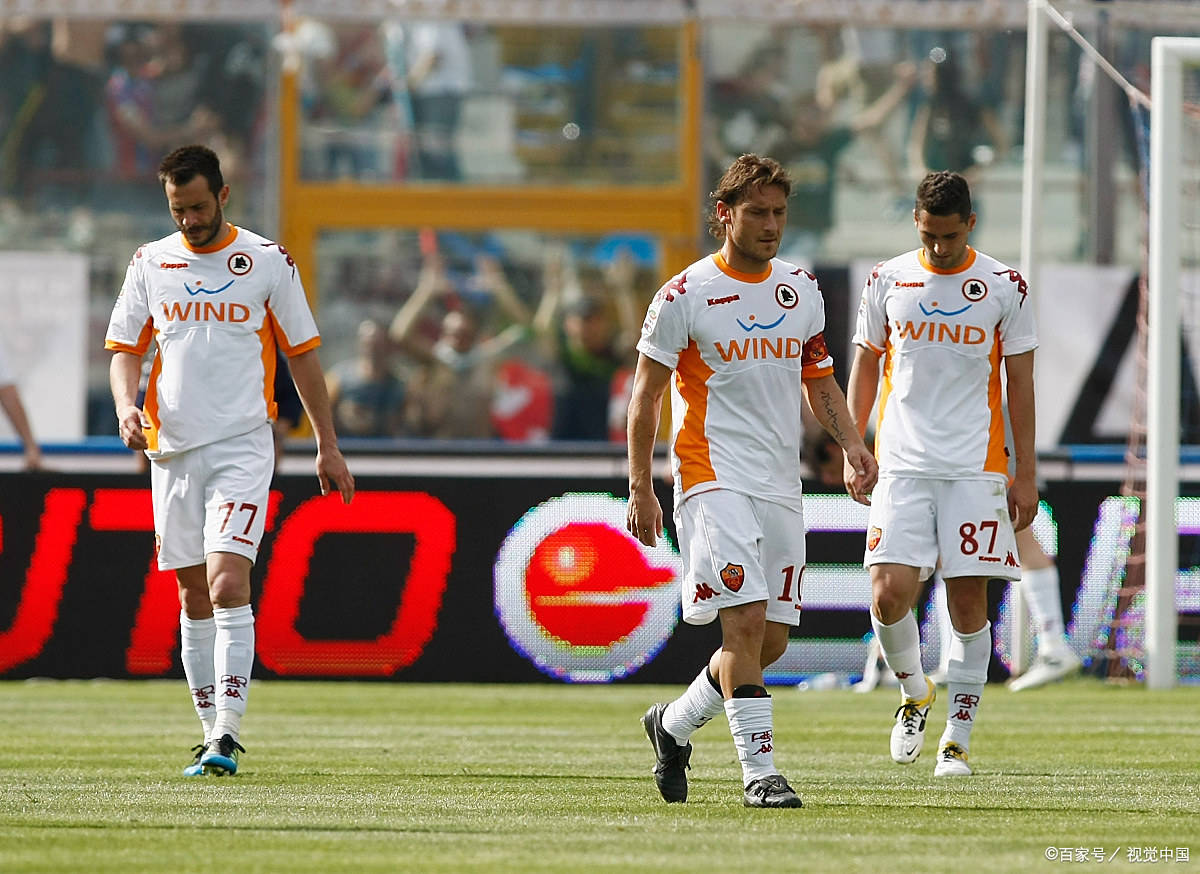 关于足球传媒对球队表现进行深入剖析，探讨优缺点的信息