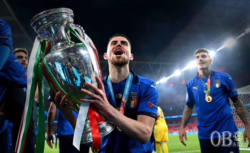 包含墨西哥碾压丹麦，若日尼奥统治全场的词条