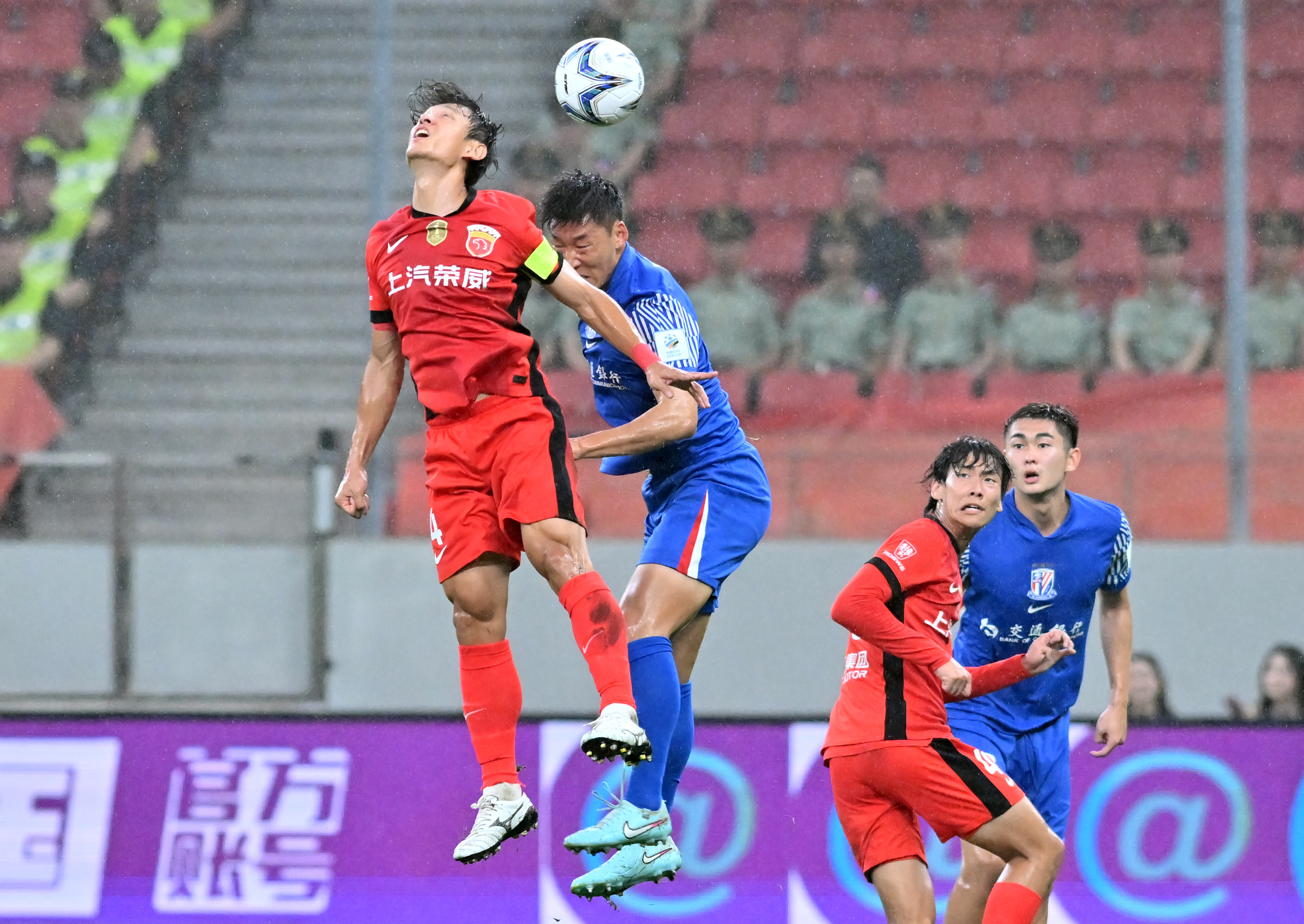 上海队翻盘雷霆,陶汉林统治全场 上海队翻盘雷霆,陶汉林统治全场